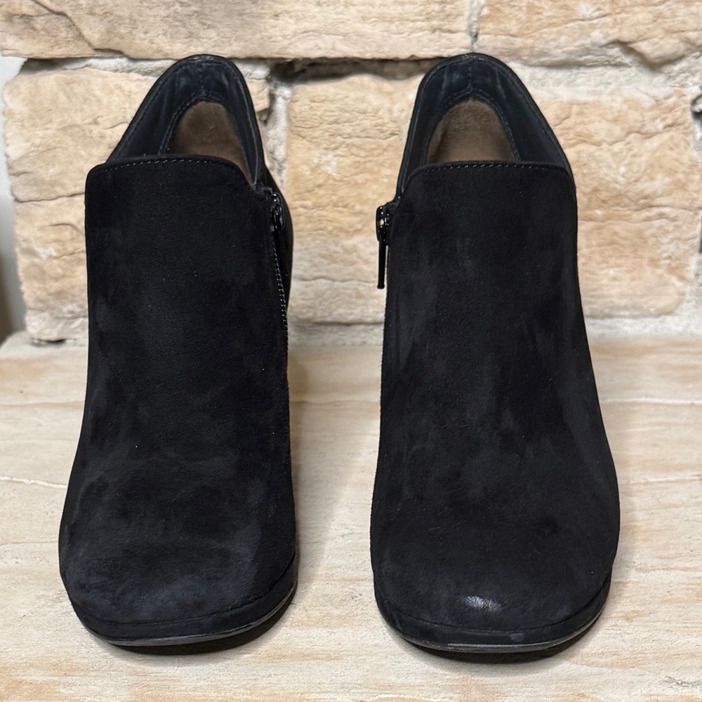 Paul Green Jazzy Black Suede Ankle Booties Side Zip Block Heel‎ Sz 4.5 EU (7US)